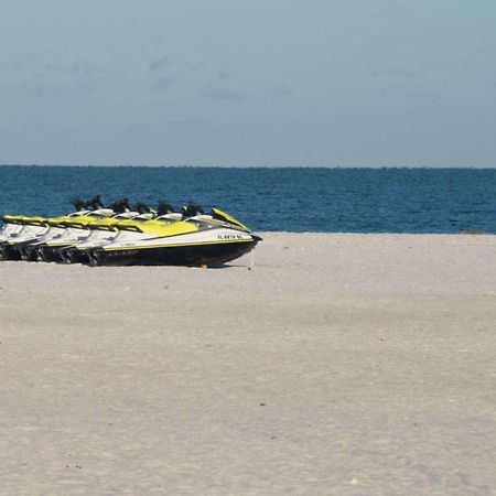 Wyndham Garden Fort Myers Beach Buitenkant foto